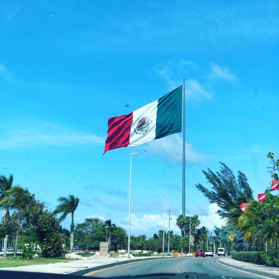 777 Lenderman Hostal 777 Cancun Dış mekan fotoğraf